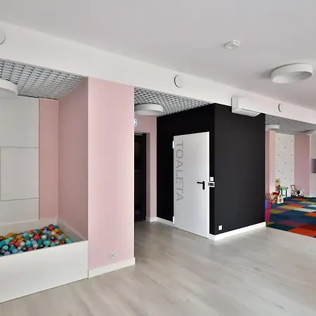 Modern Wrzeszcz By Renters *