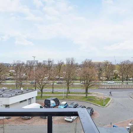 Modern Wrzeszcz By Renters